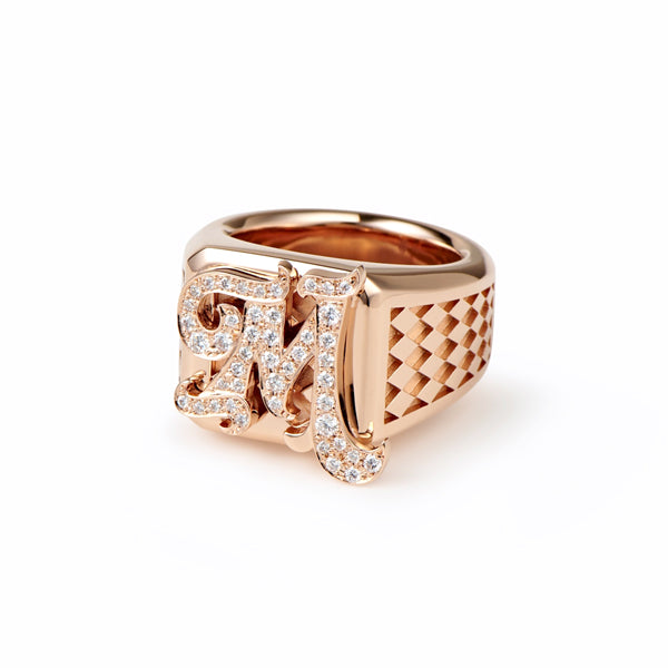INITIAL RING